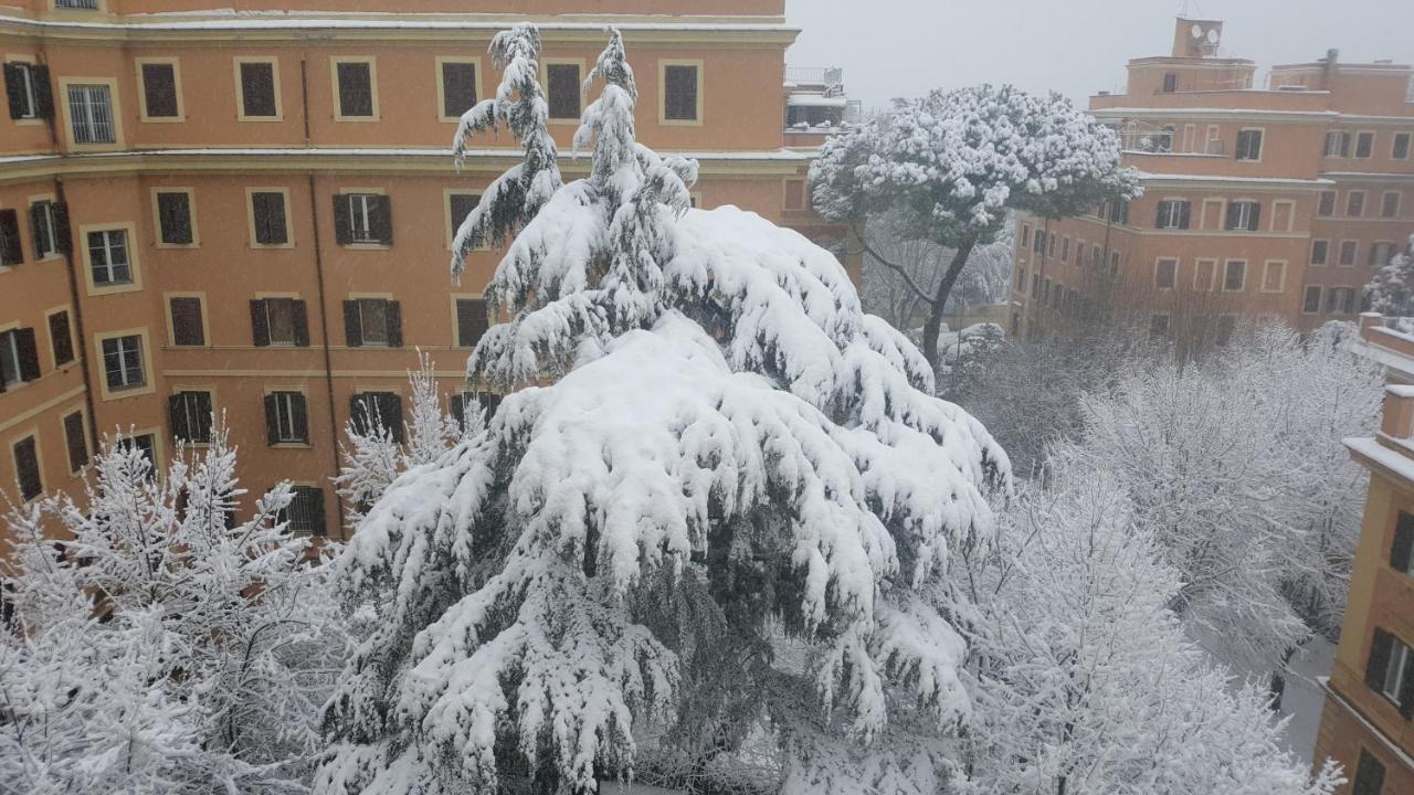 Bed & Breakfast A Casa Di Lia A Roma Exterior foto